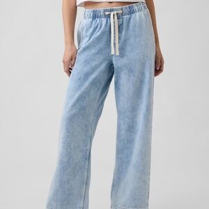 Gap Light Wash Wide Leg Denim Small